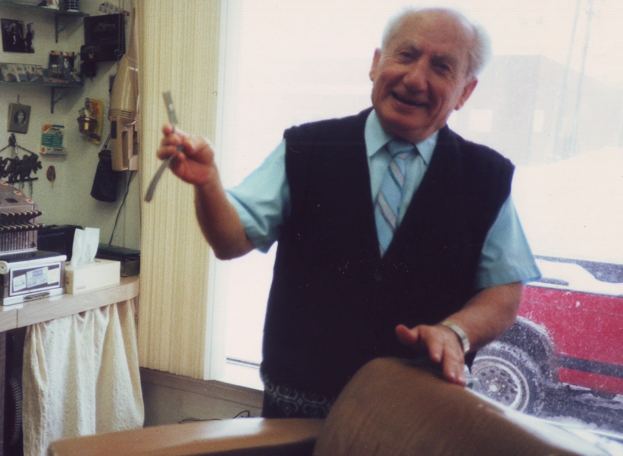 Giacinto in his later years at the shop